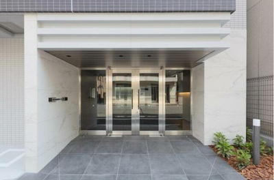 【エントランス】 | エスリオ　カナーレ