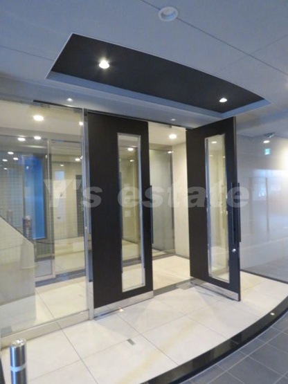 【エントランス】 | プレシオ小阪