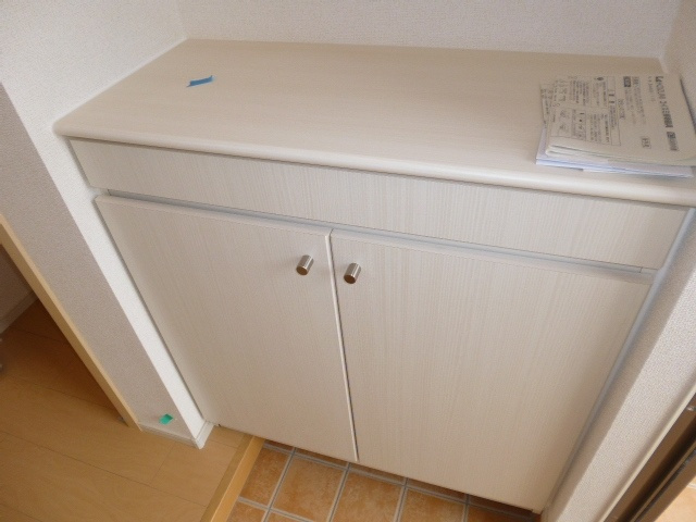 ロード　ハママチＢの内装|シューズボックス