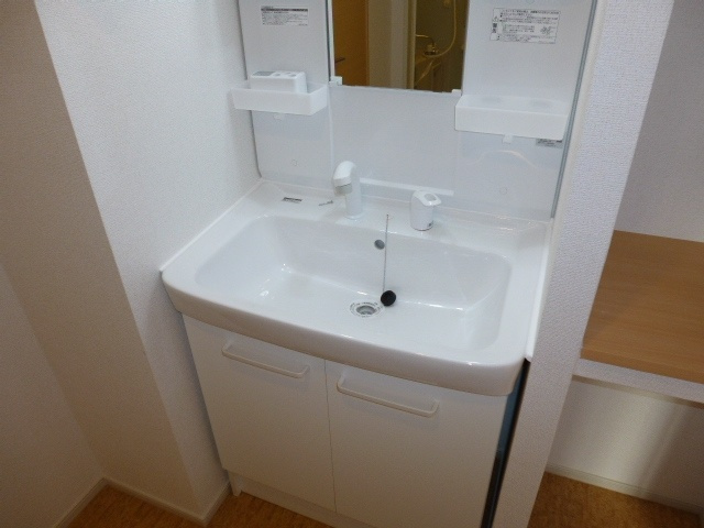 ロード　ハママチＢの独立洗面台|シャンプードレッサー