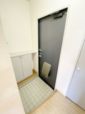 【玄関】 | サニーコート