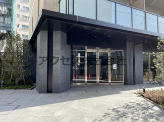 【エントランス】