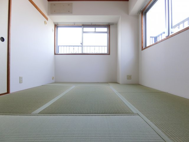 アメニティレジス富田林の和室