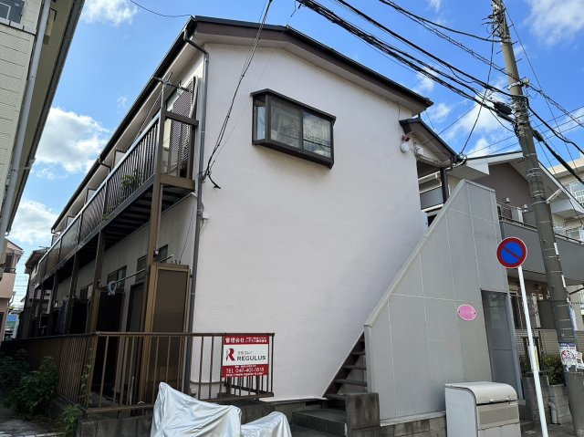 ドミール小川の外観