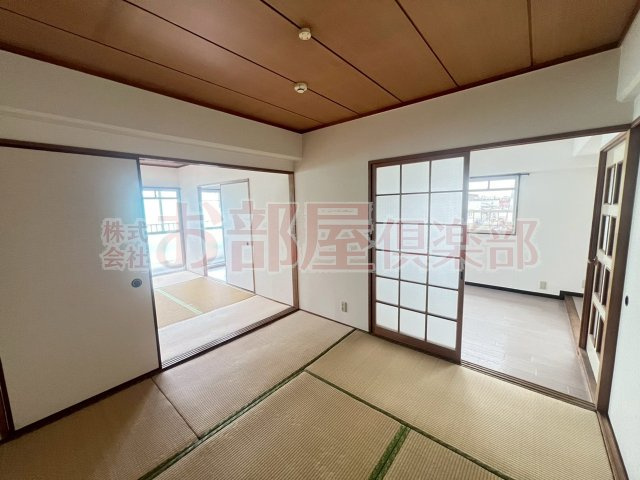REステートビルの和室|開放的な寝室です
