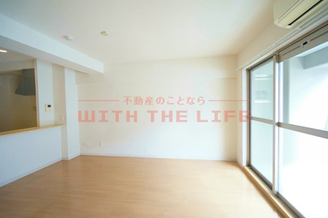 ケープラス【キャッシュバック対象物件】の内装|内装は落ち着いています