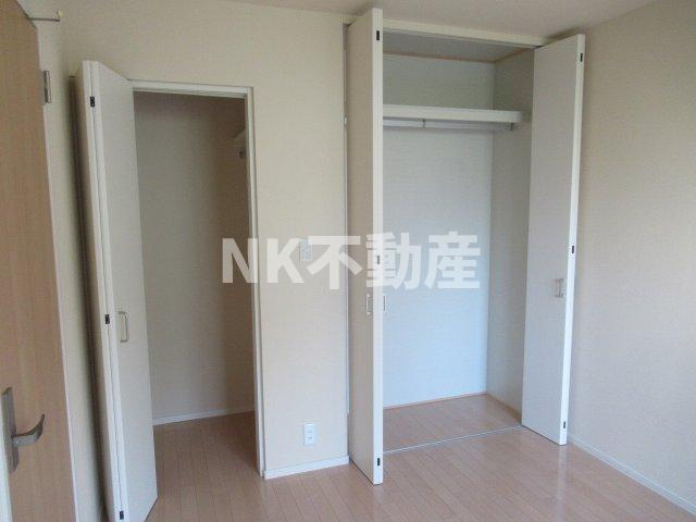 【収納】 | シロイエ石切（石切賃貸） | たっぷりとした収納スペースです