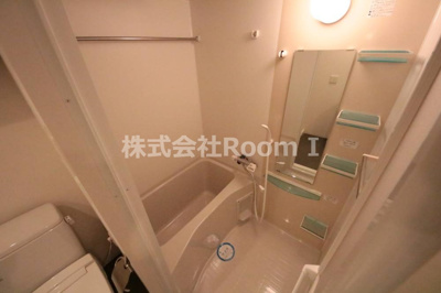 【浴室】 | セレニテ上町台 | コンパクトで使いやすいお風呂です