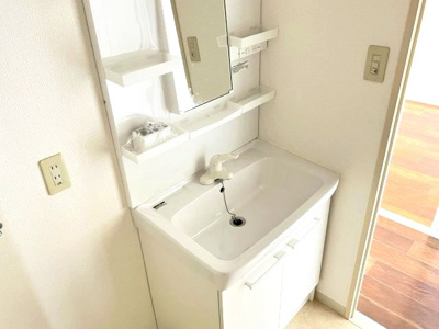 【独立洗面台】 | エスペラール御影