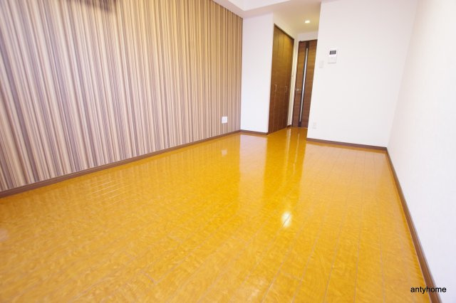 ウインズコート新大阪　仲介手数料無料の洋室