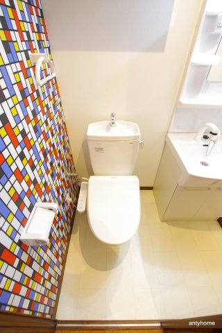 ウインズコート新大阪　仲介手数料無料のトイレ