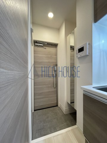 Poco a Pocoの玄関