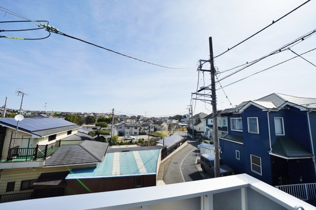 南向きにつき陽当り良好♪LDK18帖の４ＬＤＫ。保土ヶ谷区上菅田町　新築戸建ての展望