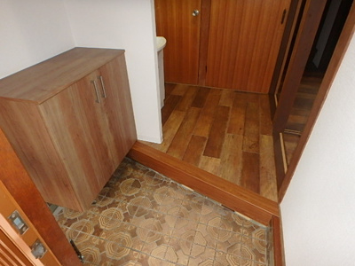 【玄関】 | 瓦林町借家