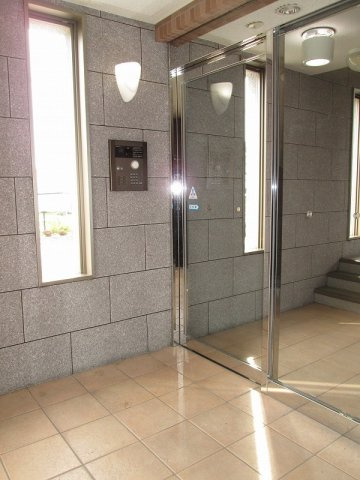 グランソーレのエントランス