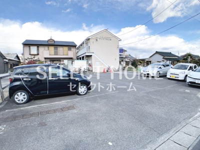 【駐車場】 | サンエフ中之郷 | 駐車場完備です