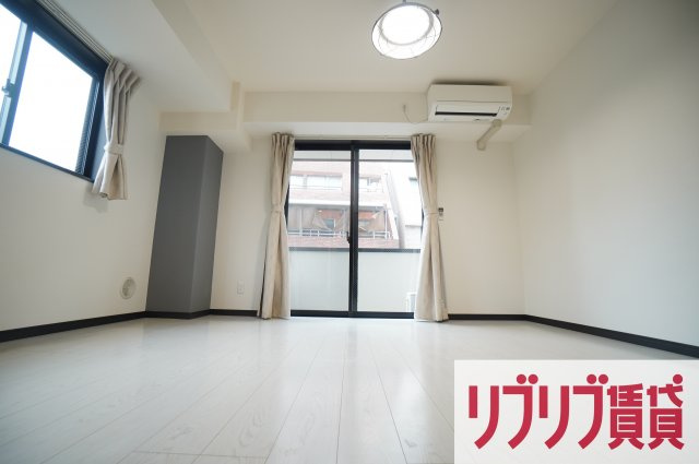 KENEDIX千葉中央の居間・リビング