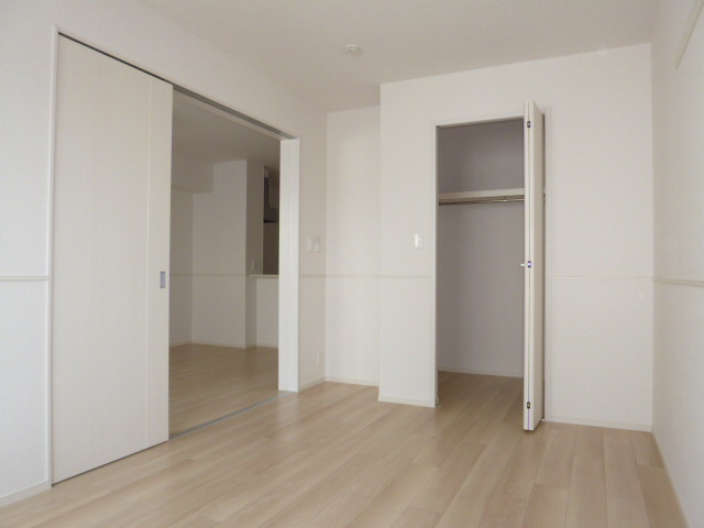 サンゾーラの洋室