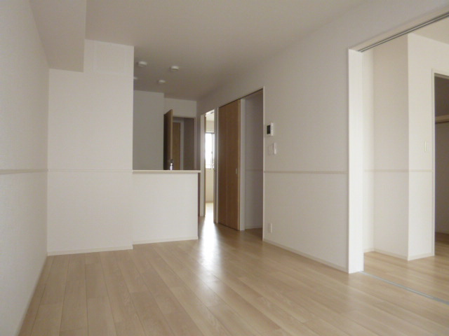 サンゾーラの居間・リビング