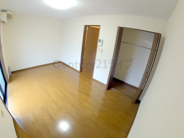 【寝室】