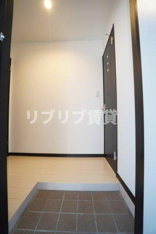 プレシア千葉中央の玄関