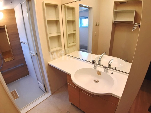 まほろ館の独立洗面台