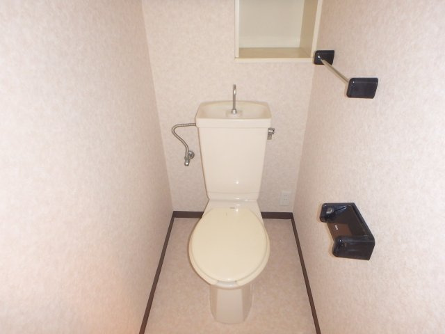 コンフォール元住吉のトイレ