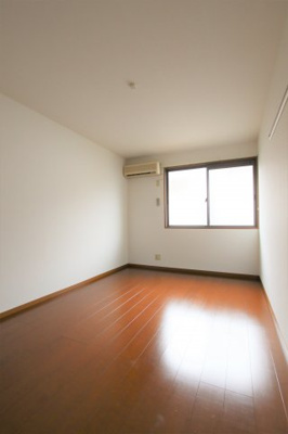 【寝室】 | ファミール寿