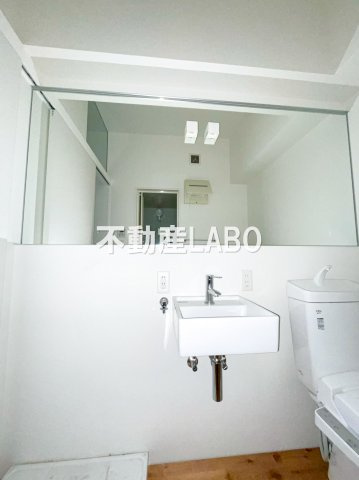 JJ COURT 市元の洗面所