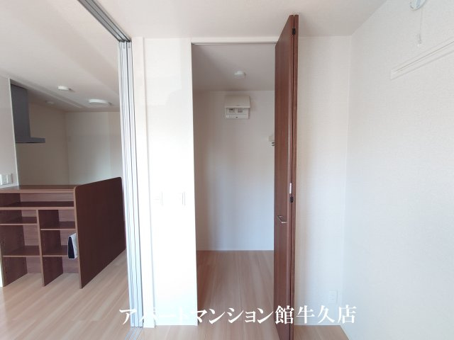 エトワルの駐車場