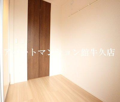 エトワルの洋室