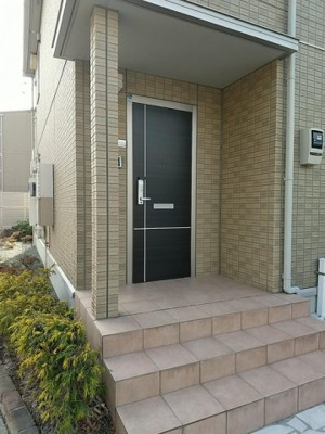 【エントランス】 | ヒルズコート B