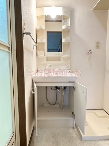 ベルセゾンⅡの洗面所|洗面所です