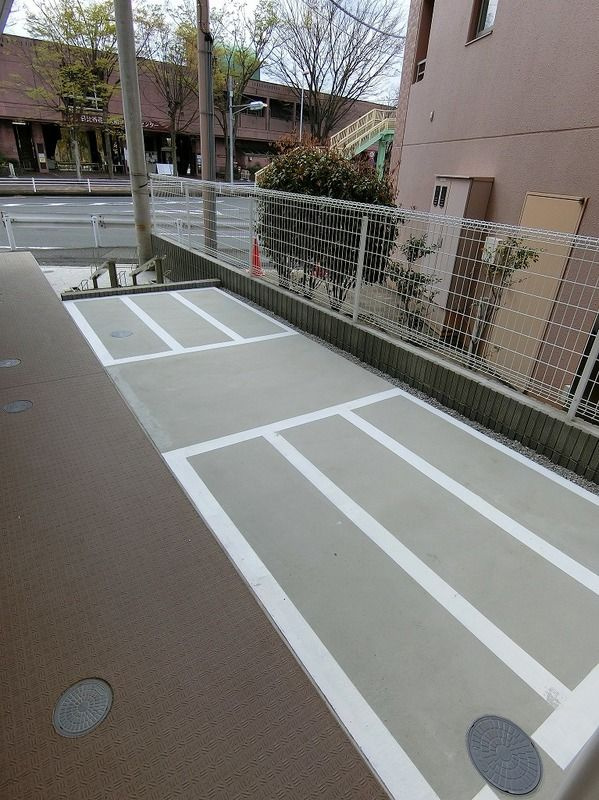 グレイス大船の駐車場