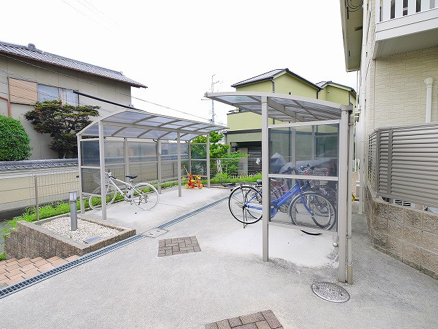 セゾン　アザレAのその他共用部分|自転車置き場