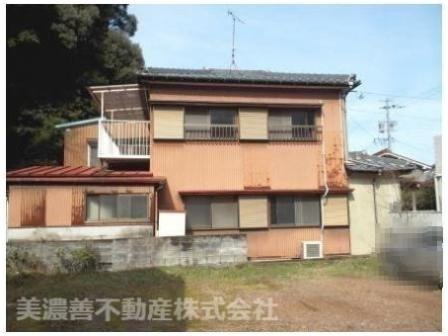 ４５２３８　岐阜市松山町事業用貸家の外観