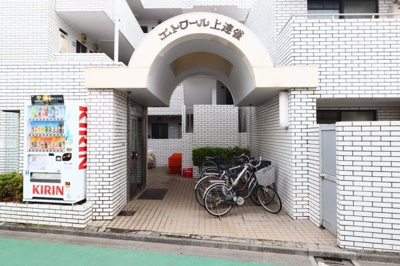 【エントランス】 | エトワール上連雀