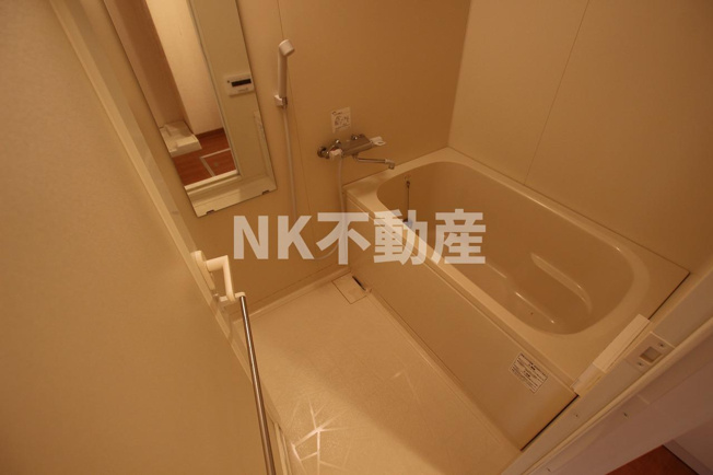 【浴室】 | グランガーデン足代新町（布施賃貸） | ゆったり過ごせるお風呂です