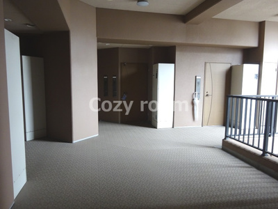 【その他共用部分】 | フォレステージュ江坂垂水町 | 共有廊下です