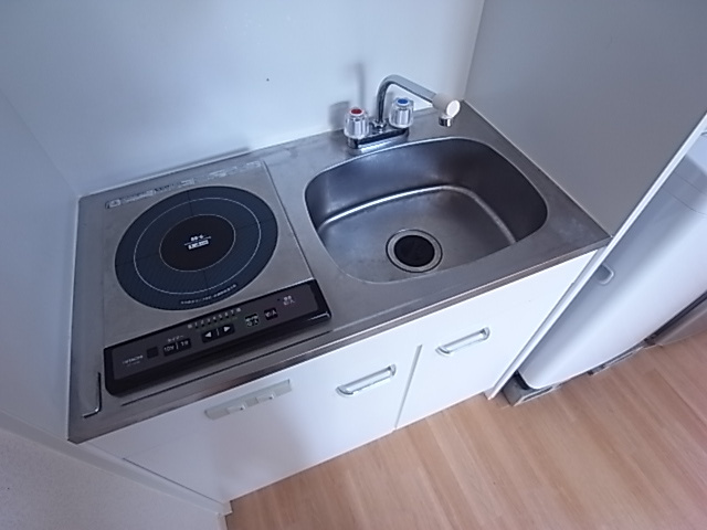 L東多聞のキッチン