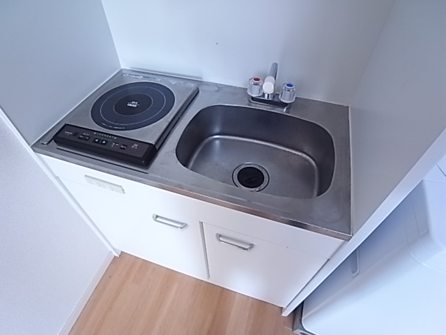 L東多聞のキッチン