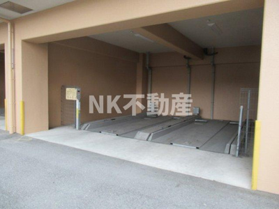 【駐車場】 | メルディアキューブやえのさと（八戸ノ里賃貸） | 空きはご確認下さい