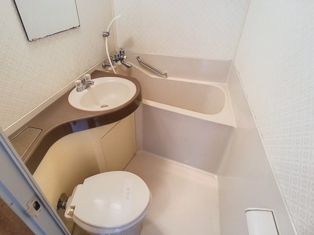 西口朝日マンションのトイレ