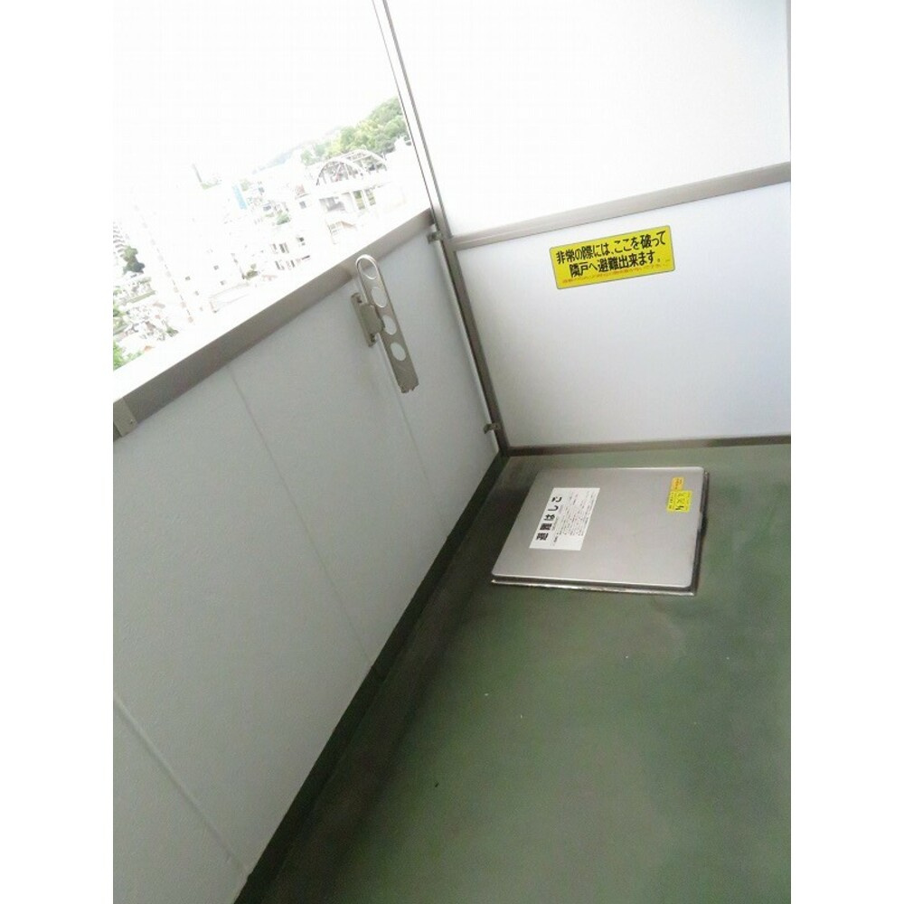 熊本市中央区小沢町の賃貸マンションのバルコニー