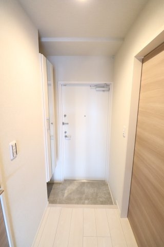 セレッソ　ミツの玄関