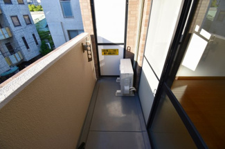 【バルコニー】 | プレサンス天満 | お洗濯にも便利なバルコニー付き