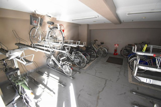 【その他共用部分】 | プレサンス天満 | 駐輪場