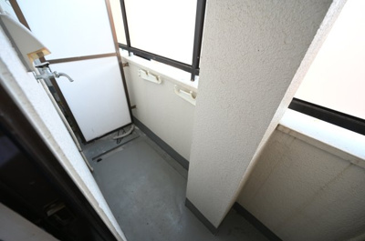 【バルコニー】 | 泉都ハイツ