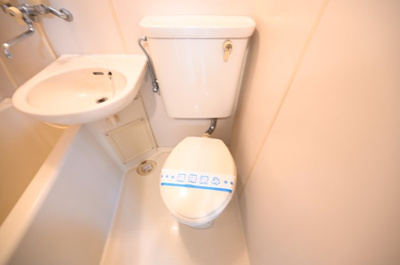 【トイレ】 | 泉都ハイツ
