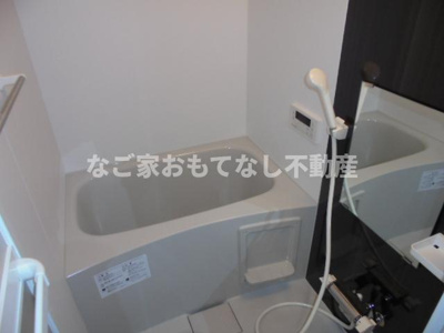 【浴室】 | スタートリビングS | スタートリビングS　西区の物件はなご家おもてなし不動産へ。